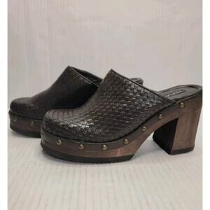 PRIMA ROYALE Rhoda Clogs Sz 9 M Woven Leather Studded Wooded Heel Platform Y2K